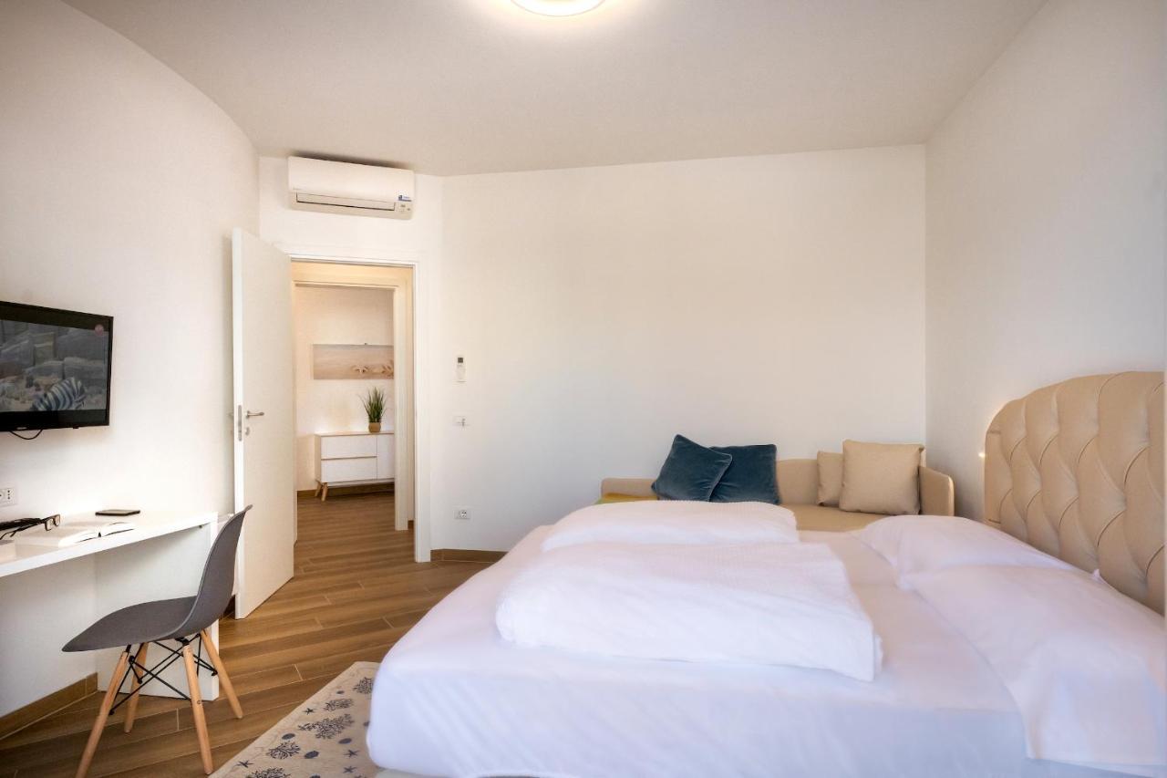קאורלה Ferrari Apartments Levante מראה חיצוני תמונה